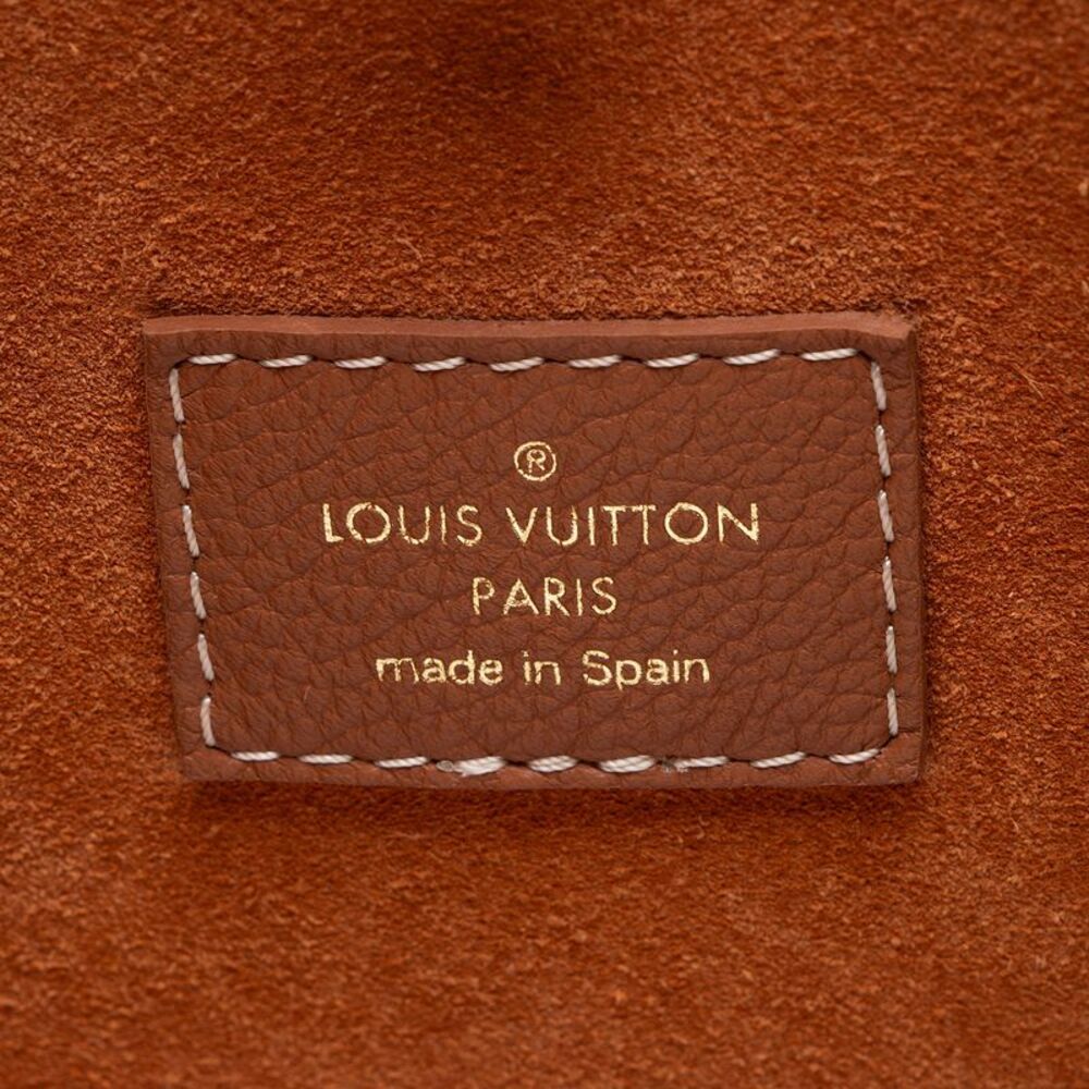 Louis Vuitton Calfskin Low Key MM Hobo - Picture 7 of 14